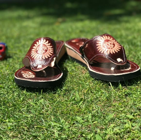 Womens sandal /Mexican Huaraches - Picture 4 of 7